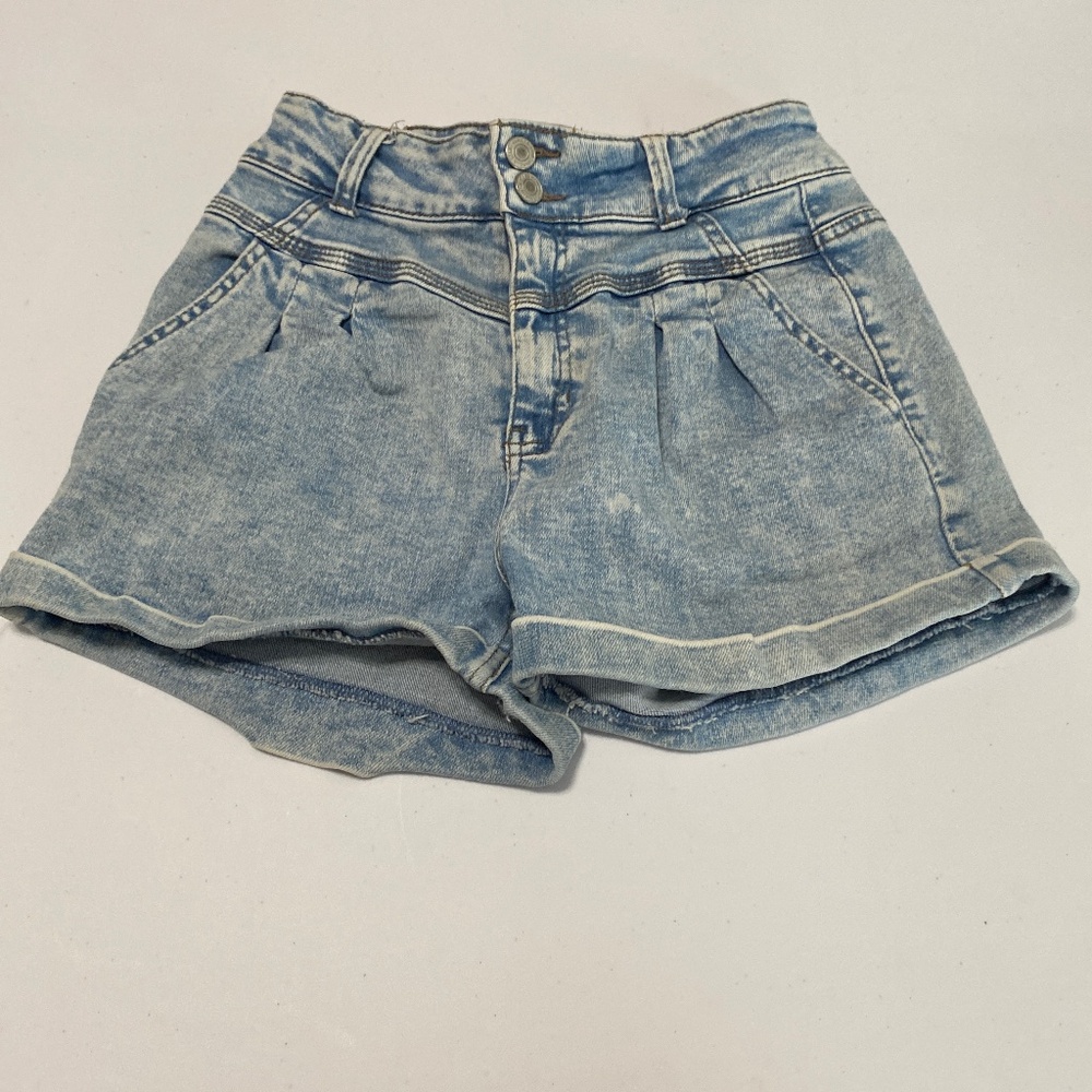 Vanilla star mom shorts womens size 7 91% cotton light blue Jean shorts
